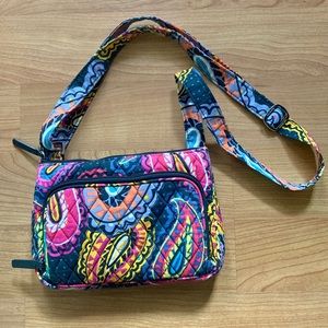Bright & beautiful Vera Bradley Hipster Crossbody